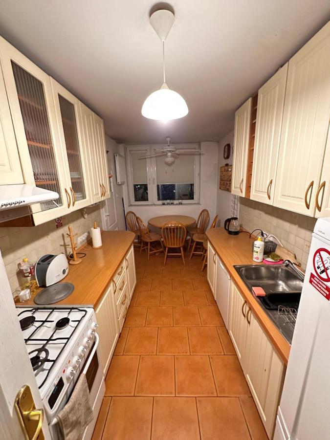 Central Charm Nowiniarska Varsovie Extérieur photo